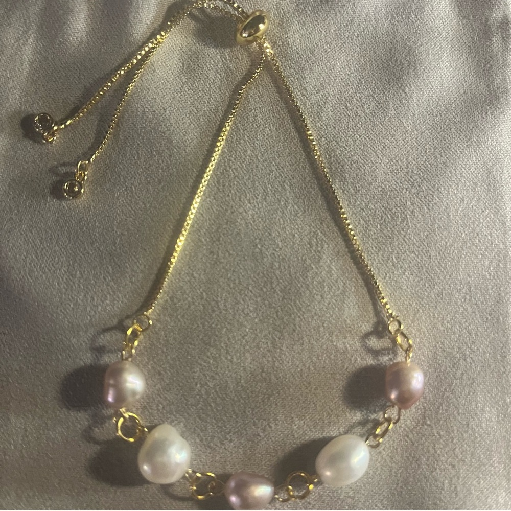 Natural Freshwater Pearl Adjustable Bracelet Handmade NWT Gold White